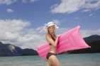 16ks0034rf_kobieta_bikini_plaza_slonce_wakacje_ojoimages_cr