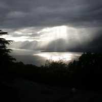Jezioro Garda, widok z San Zeno di Montagna