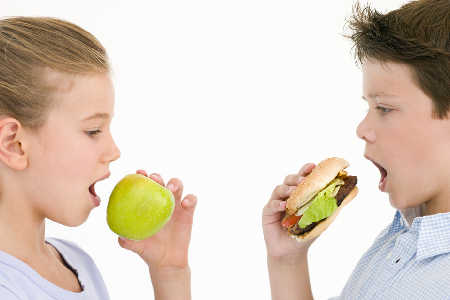 Fast food vs. owoce