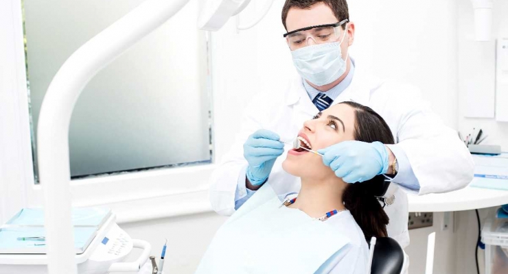 Jak pandemia wpłynęła na częstość wizyt u stomatologa?