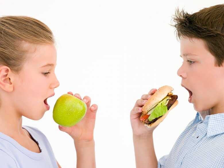 Zdrowe odżywianie vs. fast foody