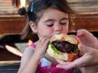 Przetworzona żywność może negatywnie wpłynąć na rozwój kości dziecka