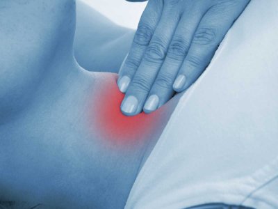 Jakie mogą być przyczyny bólu przy połykaniu?