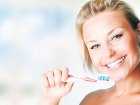 Co może niszczyć szkliwo zębów?