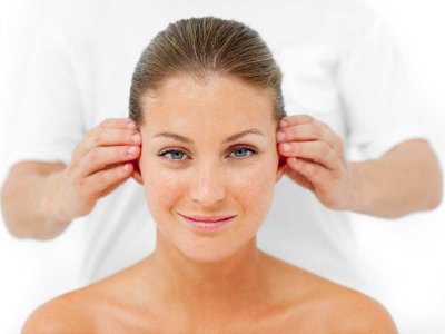 Czy masaż twarzy może być naturalną alternatywą dla medycyny estetycznej?