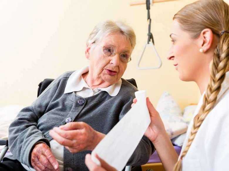 Opieka nad starszą osobą, choroba Alzheimera