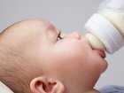 Mleko początkowe i mleko następne - zasady wprowadzania do diety