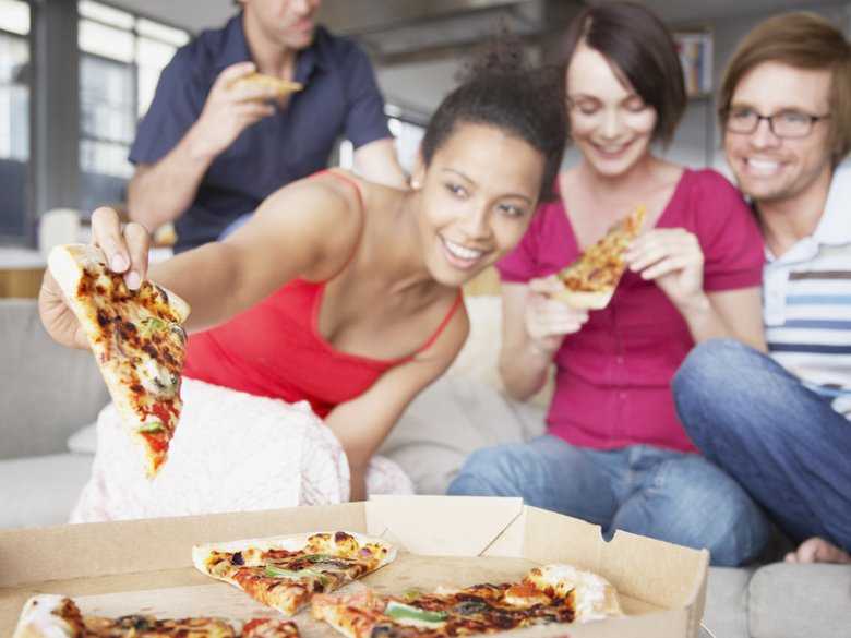 Spotkanie, pizza