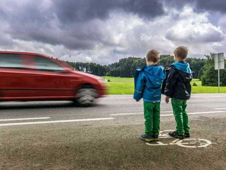 Dzieci na drodze