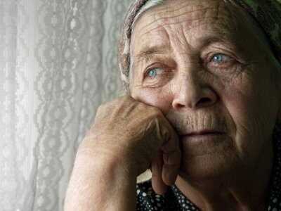 Apatia może być jednym z pierwszych objawów demencji