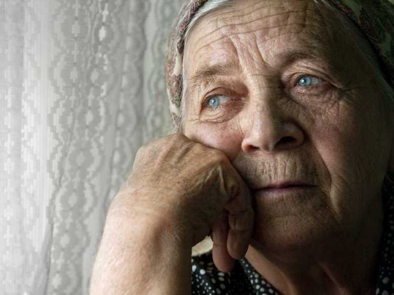 Apatia może być jednym z pierwszych objawów demencji
