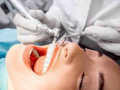 Co to jest stomatologia bionaśladowcza?