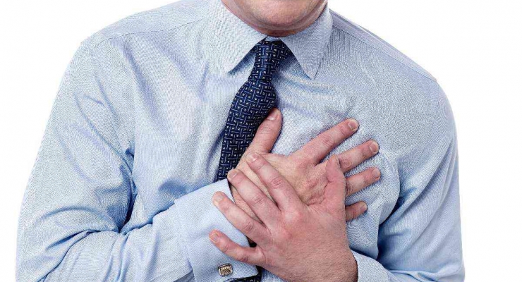 Ból w klatce piersiowej - czy to zawał?